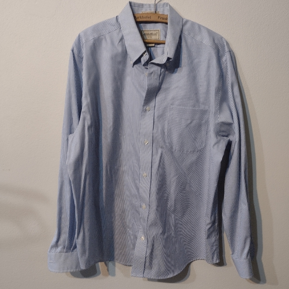 Eddie Bauer size large wrinkle resistant 100% cotton button-down pinstripe shirt